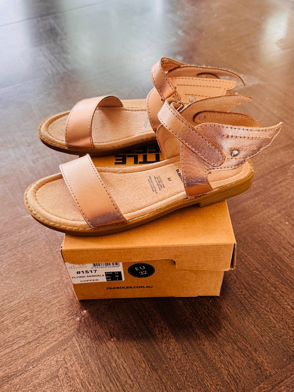 Old Soles Flying Sandals in Metallic Copper Girls Size 1